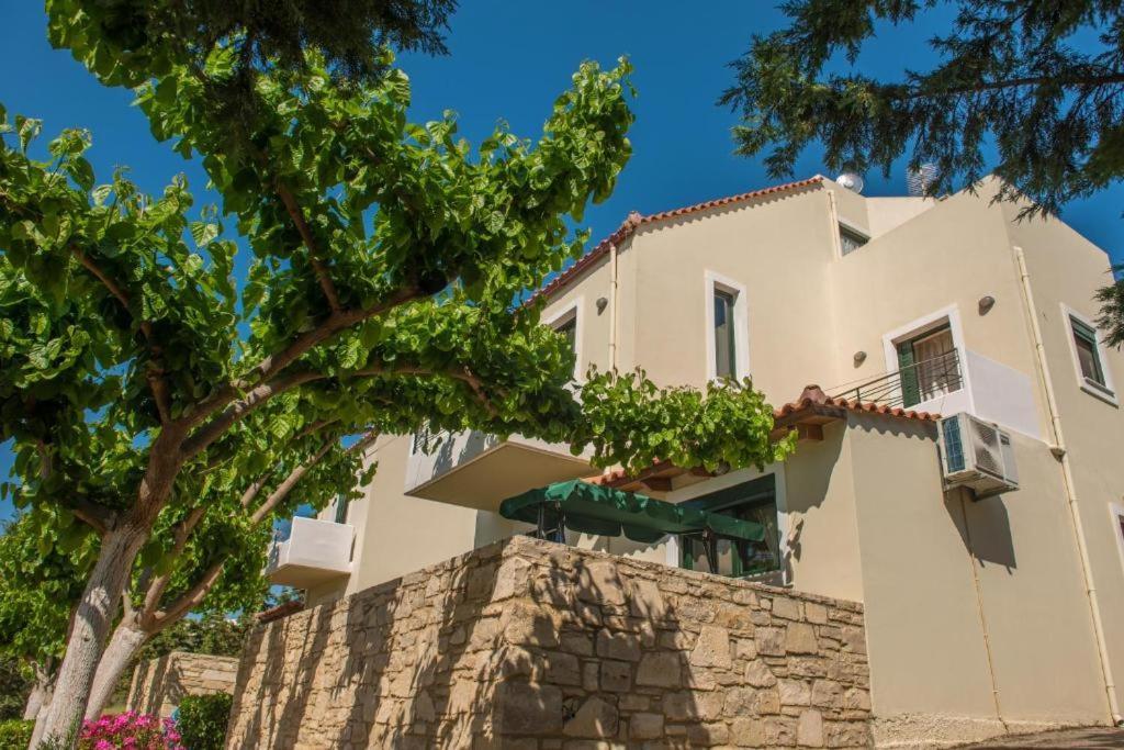 Vidakis Villas 3 Sivas ภายนอก รูปภาพ
